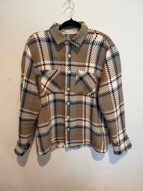 Men's Lightweight Plaid Shirt Jacket in Tan & Cream
